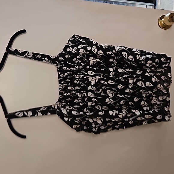 Simply Vera Vera Wang woman's size large fit and flare top - Picture 2 of 4